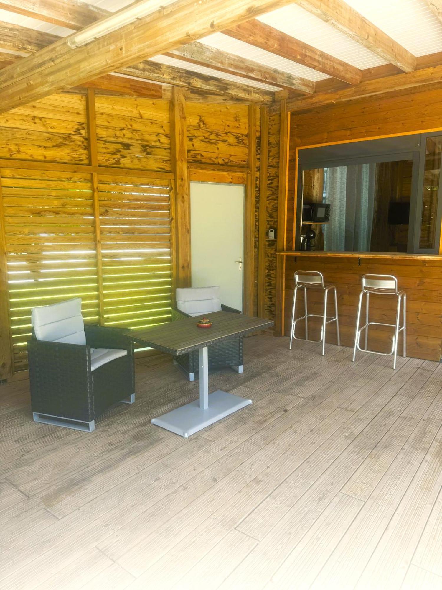 Charmant Bungalow Tout Confort Climatise - Terrasse Et Acces Plage ! Deshaies Buitenkant foto